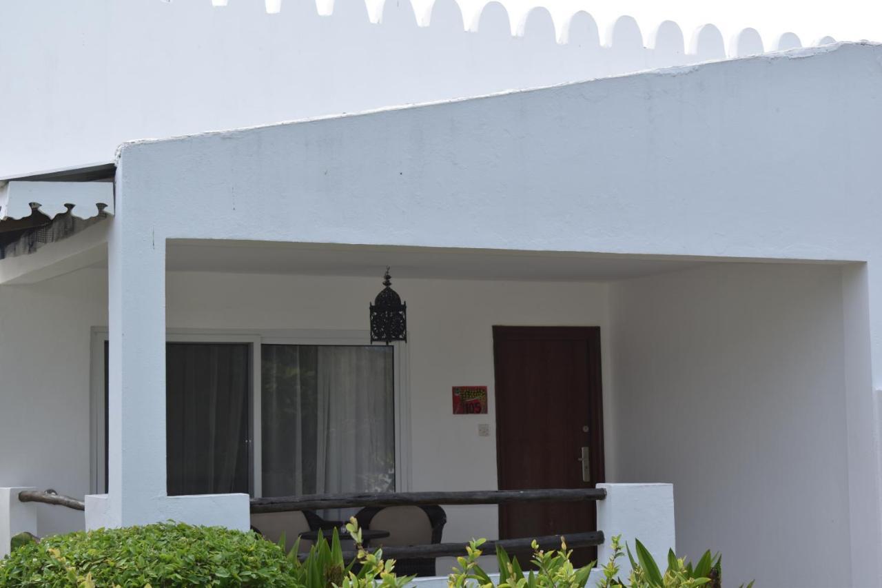 Hotel Kendwa Beach Resort 4*