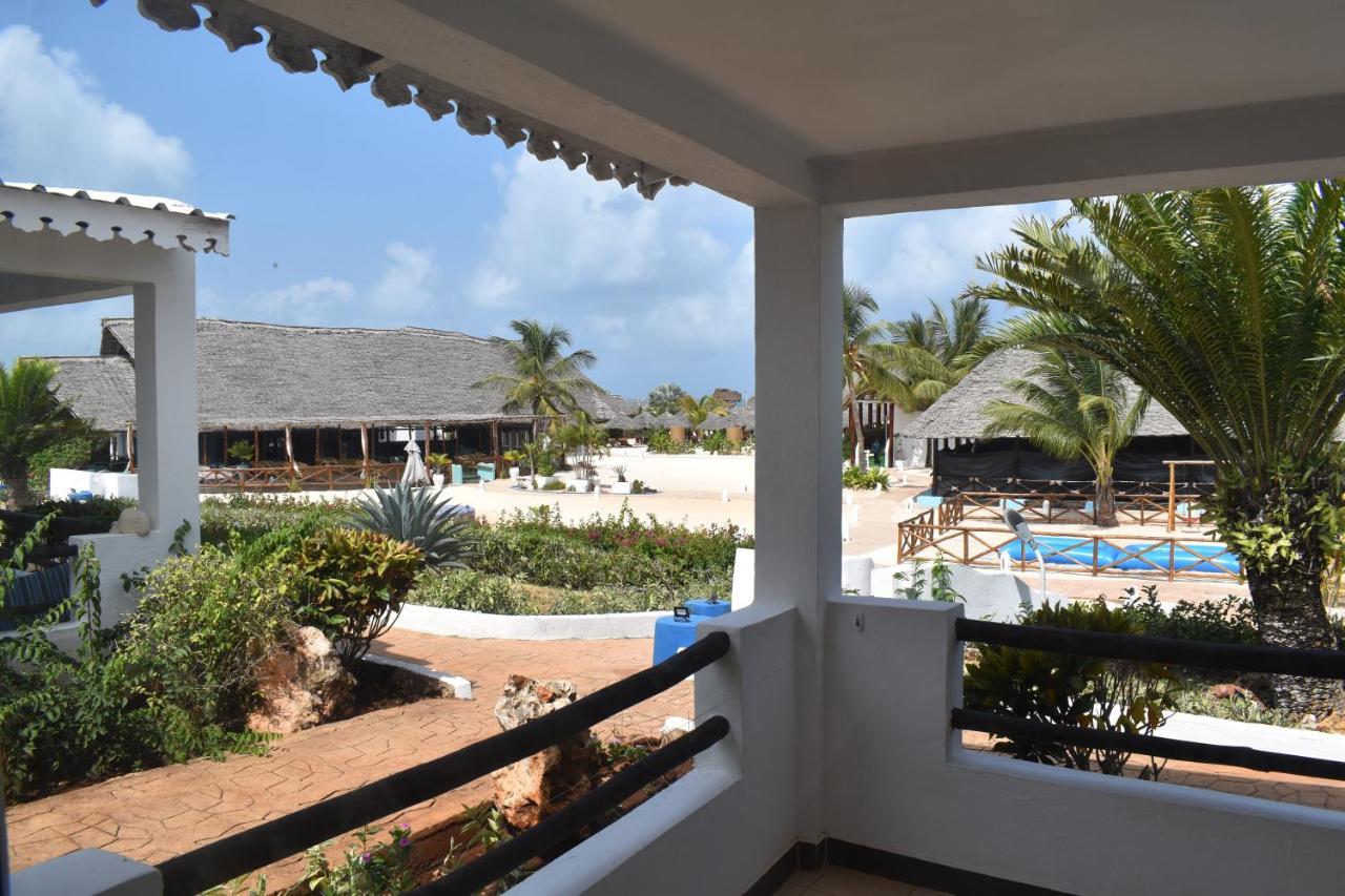 Hotel Kendwa Beach Resort 4*